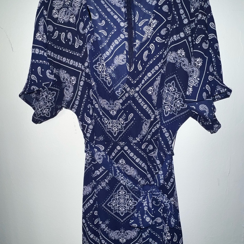 Forever 21 Blue Floral Pattern Dress